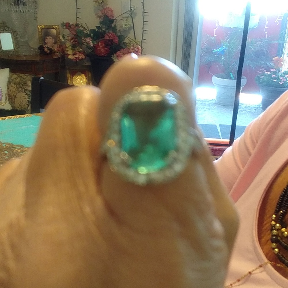 Light Green Silver Diamond Ring - image 1